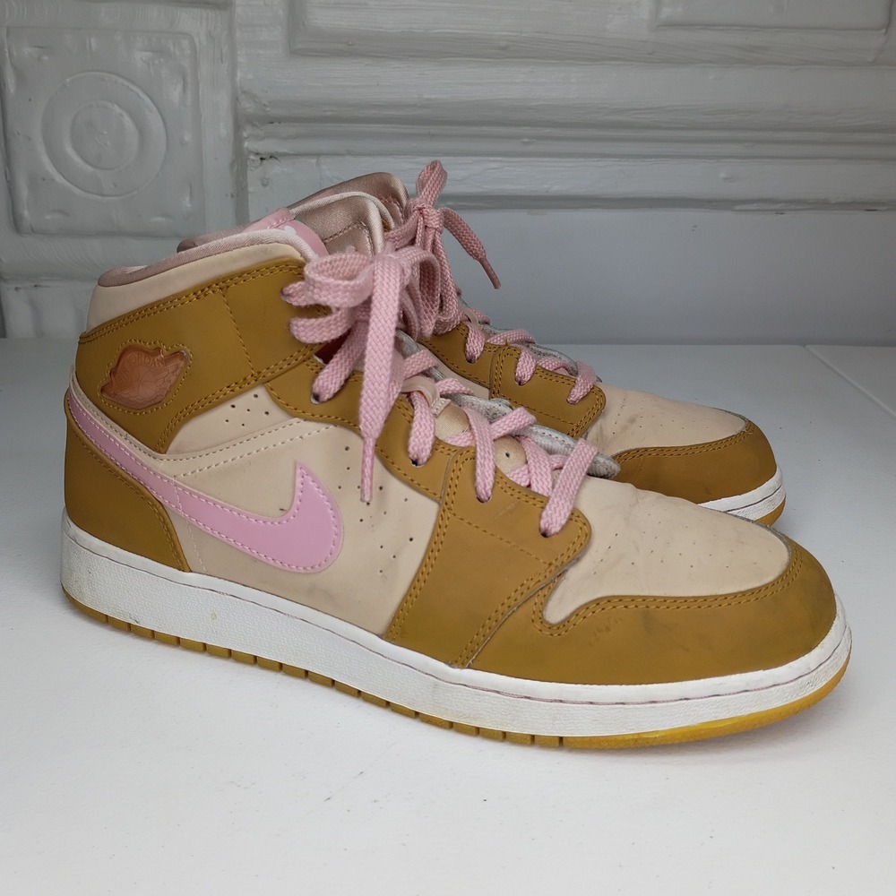 Nike Air Jordan 1 GG Lola Bunny Space Jam 8.5Y / 10 women's - Picture 3 of 8